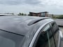 Volkswagen T-Roc 1.5 eTsi Life First Edition Zwenkbare trekhaak / Dodehoek detectie / Stuur en stoelverwarming / 17'' LMV Rijdende demonstratieauto, bezichtiging op afspraak
