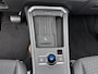 Volkswagen T-Roc 1.5 eTsi Life First Edition Zwenkbare trekhaak / Dodehoek detectie / Stuur en stoelverwarming / 17'' LMV Rijdende demonstratieauto, bezichtiging op afspraak