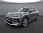 Volkswagen T-Roc 1.5 eTsi Life First Edition Zwenkbare trekhaak / Dodehoek detectie / Stuur en stoelverwarming / 17'' LMV Rijdende demonstratieauto, bezichtiging op afspraak