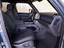Land Rover Defender 110 P300e 110 Dynamic SE Edition | Panoramadak | Trekhaak | Cold Climate Pack