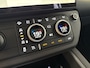 Land Rover Defender 110 P300e 110 Dynamic SE Edition | Panoramadak | Trekhaak | Cold Climate Pack