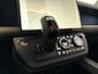 Land Rover Defender 110 P300e 110 Dynamic SE Edition | Panoramadak | Trekhaak | Cold Climate Pack