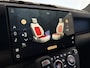 Land Rover Defender 110 P300e Dynamic SE Edition | Panoramadak | Trekhaak | Cold Climate Pack