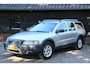 Volvo XC70 2.4 D5 Momentum Camera/Navigatie/Leer/Apk 06-2027