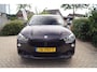 BMW X2 SDrive20i High Executive Autom Leder Stoelverw Navi Camera Clima Head-Up LED Kopl Cruise 2x PDC LMV 18 Trekh ENZ NL Auto.