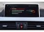 BMW X2 SDrive20i High Executive Autom Leder Stoelverw Navi Camera Clima Head-Up LED Kopl Cruise 2x PDC LMV 18 Trekh ENZ NL Auto.