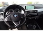 BMW X2 SDrive20i High Executive Autom Leder Stoelverw Navi Camera Clima Head-Up LED Kopl Cruise 2x PDC LMV 18 Trekh ENZ NL Auto.