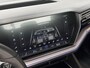 Volkswagen Touareg 3.0 TSi eHybrid 4MOTION R LINE - PANORAMADAK - TREKHAAK - LUCHTVERING - HUD - 360 CAMERA - SFEERVERLICHTING - MASSAGE STOELEN