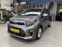 Kia Picanto 1.0 DPi 67pk 4-zits DynamicLine | Apple carplay / Android auto | Camera | Cruise control | All season banden | NAP | Rijklaar prijs!