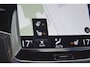 Volvo XC90 T8 Hybride AWD Plus Dark LONG RANGE | Luchtvering | Panoramadak | Camera | Stoel + Stuur Verwarmd | BLIS |