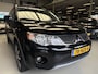 Mitsubishi Outlander 2.4 Instyle 4WD, Airco, Schuifdak, 7 persoons