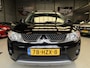Mitsubishi Outlander 2.4 Instyle 4WD, Airco, Schuifdak, 7 persoons