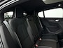 Volvo C40 Single Motor Extended Range Plus 82 kWh | Panoramadak | Parkeercamera | Stoel- en Stuurverwarming | Trekhaak