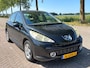 Peugeot 207 1.4 VTi XS Pack 5-Drs ECC Audio-CD/MP3 Electric pakket LMV 15" Colorpakket ParrotABS Cruise Dealeronderhoud Nw Apk!