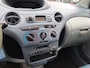 Toyota Yaris 1.0-16V VVT-i Terra / APK september 2025