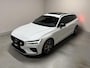 Volvo V60 2.0 T8 Twin Engine AWD Polestar Engineered Pano B&W 360° Carplay