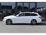BMW 3-Serie Touring 330e High Executive M-pakket BTW Pano Head-up