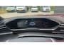 Peugeot 508 130PK GT Automaat | Lederen Bekleding | 2x Massagestoelen + Verwarming | Rondomzicht Camera | All Season Banden | 1e Eigenaar | Dealer Onderhouden | Adaptive Cruise Control | Navigatie | Draadloze Apple Carplay / Android Auto | | Bumpers in carrosseriekleur | DAB ontvanger | Elektrisch bedienbare achterklep met sensorsturing