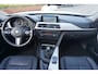 BMW 3-Serie 320i EfficientDynamics Edition Executive Climate / Navi / Cruise / Pano / Stoelverw. / Parkeers. / Lm velgen / NAP