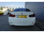 BMW 3-Serie 320i EfficientDynamics Edition Executive Climate / Navi / Cruise / Pano / Stoelverw. / Parkeers. / Lm velgen / NAP