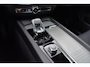 Volvo XC60 2.0 T6 Plug-in hybrid AWD 400PK Dark, PANO, LEER, TREKH.