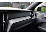 Volvo XC60 2.0 T6 Plug-in hybrid AWD 400PK Dark, PANO, LEER, TREKH.