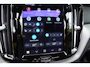 Volvo XC60 2.0 T6 Plug-in hybrid AWD 400PK Dark, PANO, LEER, TREKH.