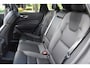 Volvo XC60 2.0 T6 Plug-in hybrid AWD 400PK Dark, PANO, LEER, TREKH.