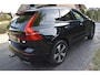 Volvo XC60 2.0 T6 Plug-in hybrid AWD 400PK Dark, PANO, LEER, TREKH.