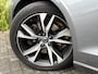 Volvo S60 2.0 B4 R-Design | Trekhaak | Harman Kardon Audio | Achteruitrijcamera | Parkeersensoren | Sportstoelen | Keyless Entry | Navigatie | Apple Carplay | Android Auto