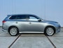 Mitsubishi Outlander 2.4 PHEV Instyle clima| trekhaak | leder | schuifdak | camera | Origineel NL-auto | dealer onderhouden