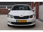 Skoda Fabia 1.0 TSI Drive - Lichtmetalen velgen - LED - Trekhaak - Navigatie - Cruise control - 1e Eigenaar!