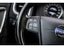 Volvo S60 1.6 T3 Kinetic | Trekhaak | RTI Navigatie | High Performance Audio | Parkeersensoren | Climate Control | Cruise Control | Lichtmetalen Velgen | Goed Onderhouden