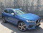Volvo XC60 2.0 T5 AWD R-Design | Trekhaak | 360 Graden Camera | Parkeerassistent | Parkeerverwarming | Harman Kardon Audio | Panoramadak | Stoelverwarming | LED Koplampen Adaptief | Keyless Entry | Elektrische Achterklep | Navigatie | Apple Carplay | Android Auto