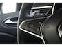 Renault Clio 1.0 TCe Intens | Stoelverwarming | Clima Control | LED | Navigatie | Parkeersensoren | Airco (automatisch) | Cruise control | DAB ontvanger