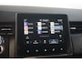 Renault Clio 1.0 TCe Intens | Stoelverwarming | Clima Control | LED | Navigatie | Parkeersensoren | Airco (automatisch) | Cruise control | DAB ontvanger