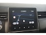 Renault Clio 1.0 TCe Intens | Stoelverwarming | Clima Control | LED | Navigatie | Parkeersensoren | Airco (automatisch) | Cruise control | DAB ontvanger
