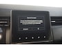 Renault Clio 1.0 TCe Intens | Stoelverwarming | Clima Control | LED | Navigatie | Parkeersensoren | Airco (automatisch) | Cruise control | DAB ontvanger