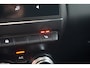 Renault Clio 1.0 TCe Intens | Stoelverwarming | Clima Control | LED | Navigatie | Parkeersensoren | Airco (automatisch) | Cruise control | DAB ontvanger
