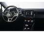 Renault Clio 1.0 TCe Intens | Stoelverwarming | Clima Control | LED | Navigatie | Parkeersensoren | Airco (automatisch) | Cruise control | DAB ontvanger