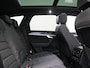 Volkswagen Touareg 3.0 TSi eHybrid 4MOTION PHEV 381pk Dealer O.H | Luchtvering | Trekhaak Af Fabriek | Panodak | Adaptive Cruise | Matrix LED | Lederen Sportstoelen Memory & Verwarmd | Keyless | Apple Carplay | Virtual | Navigatie | DAB | 21"L.M | Plug In Hybrid |