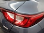 Kia Stonic 1.0 T-GDi DynamicLine Apple Carplay/Android Auto, Achteruitrijcamera, Cruise control, Parkeersensor achter, stuur multifunctioneel Een stijlvol design met een luxe uitstraling en een verrassend ruim interieur. Dankzij de efficiënte turbomotor en het hoge zitcomfort is deze SUV ideaal voor zowel dagelijkse ritten als lang