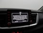 Kia Stonic 1.0 T-GDi DynamicLine Apple Carplay/Android Auto, Achteruitrijcamera, Cruise control, Parkeersensor achter, stuur multifunctioneel Een stijlvol design met een luxe uitstraling en een verrassend ruim interieur. Dankzij de efficiënte turbomotor en het hoge zitcomfort is deze SUV ideaal voor zowel dagelijkse ritten als lang