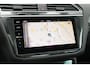 Volkswagen Tiguan 1.4 TSI eHybrid R-Line Business+ PANO | TREKHAAK