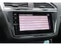 Volkswagen Tiguan 1.4 TSI eHybrid R-Line Business+ PANO | TREKHAAK