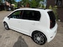 Volkswagen Up! 1.0 up! Edition White / Black Model 2020 5Drs