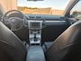 Volkswagen Passat Variant 3.2 V6 Highline 4M,Auto is met nieuwe apk,Climate control,Parkeersensoren,Cruise control,Navi