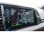 Skoda Karoq 1.5 TSI 150pk ACT Sportline Business | Trekhaak | Stoel/Stuurverwarming | Panoramadak
