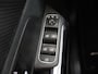 Mercedes-Benz GLB 180 AMG Line | Night | Widescreen | Stoelverwarming | Achteruitrijcamera | Sfeerverlichting