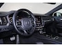 Volvo V60 T6 Recharge AWD R-Design - Panorama/schuifdak - IntelliSafe Assist - Harman/Kardon audio - Parkeercamera achter - Verwarmde voorstoelen & stuur - Parkeersensoren voor & achter - Elektr. bedienb. bestuurdersstoel met geheugen - Extra getint glas - 19' LMV